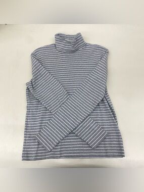 Jones New York Sport Gray and White Striped Top
